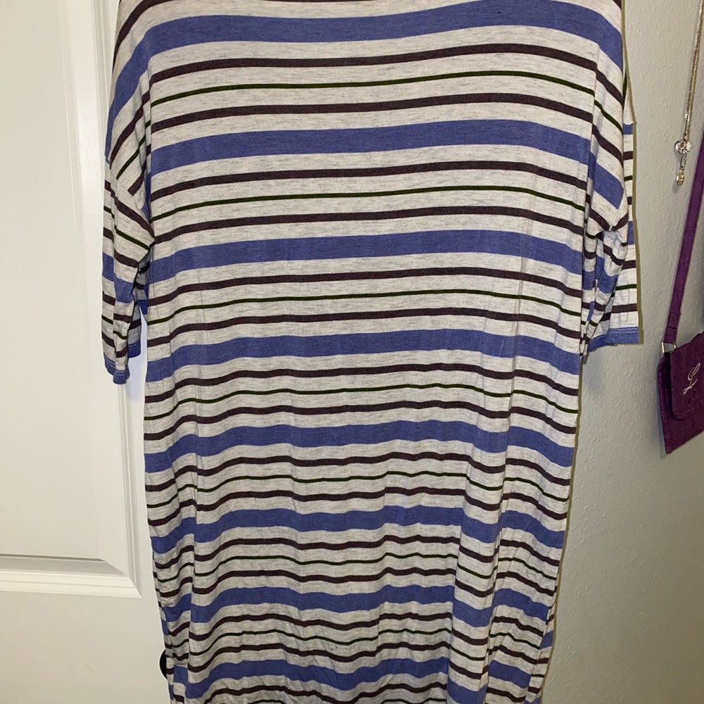 LulaRoe Women’s Shirt